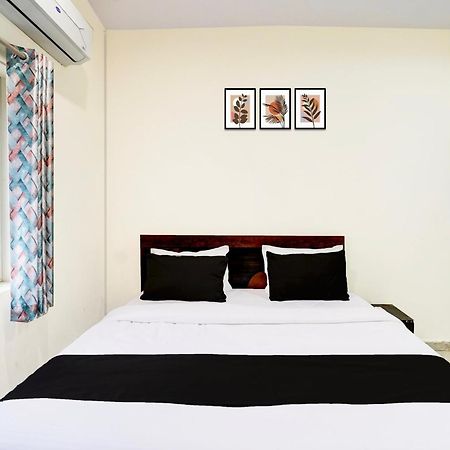 Hotel O The Crown Inn Danapur المظهر الخارجي الصورة