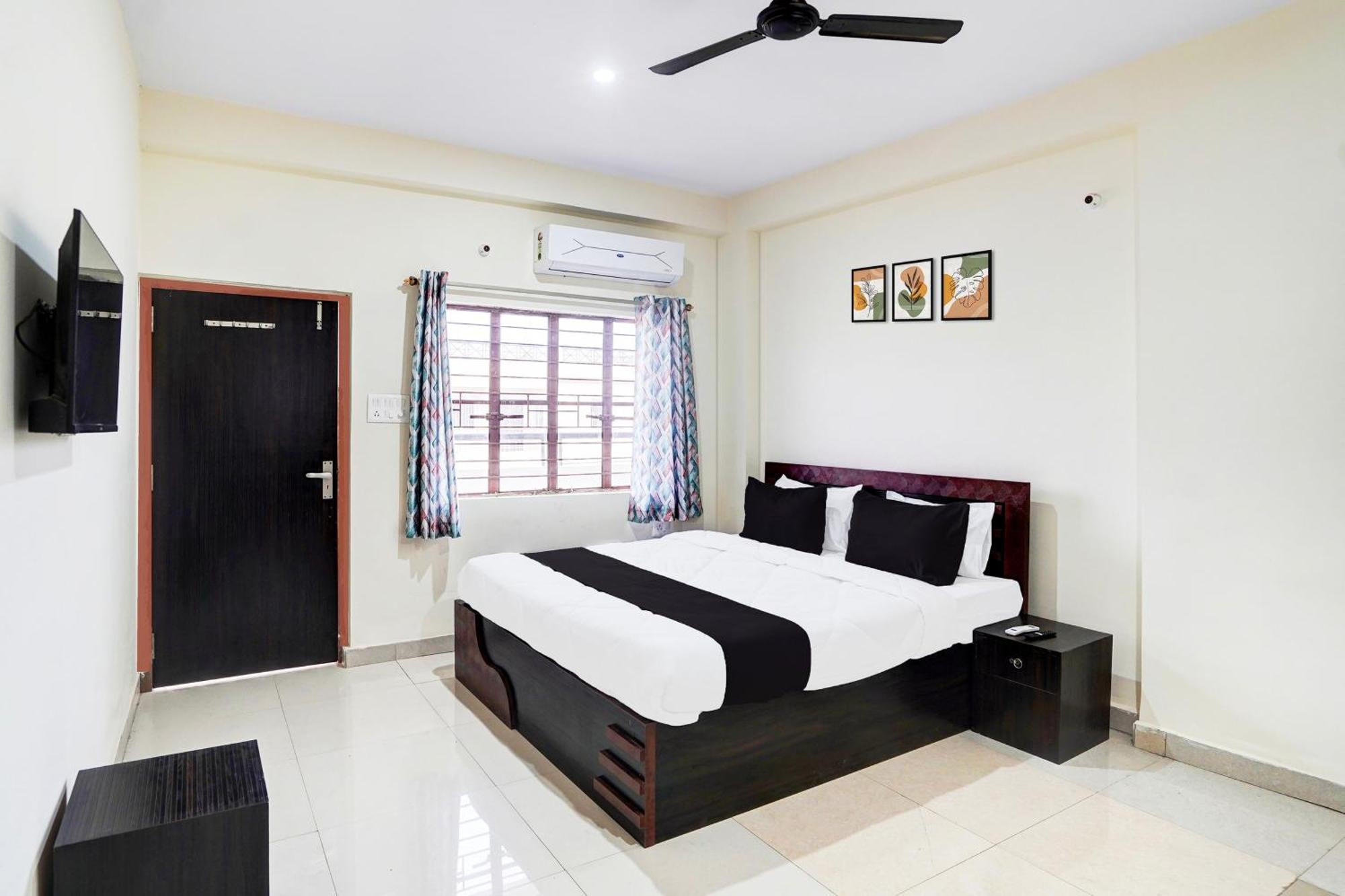 Hotel O The Crown Inn Danapur المظهر الخارجي الصورة