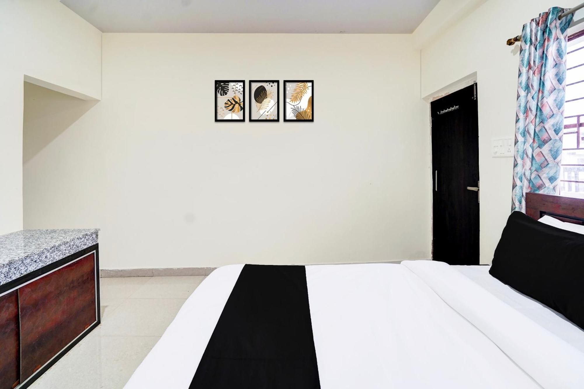 Hotel O The Crown Inn Danapur المظهر الخارجي الصورة